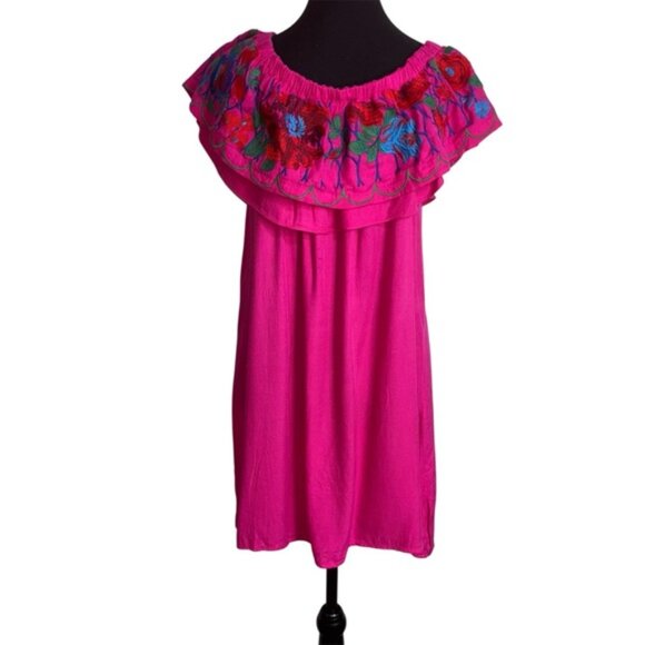 Umgee Women’s Large Vibrant Pink Ruffled Dress Floral Embroidery FLAWED - Picture 2 of 10